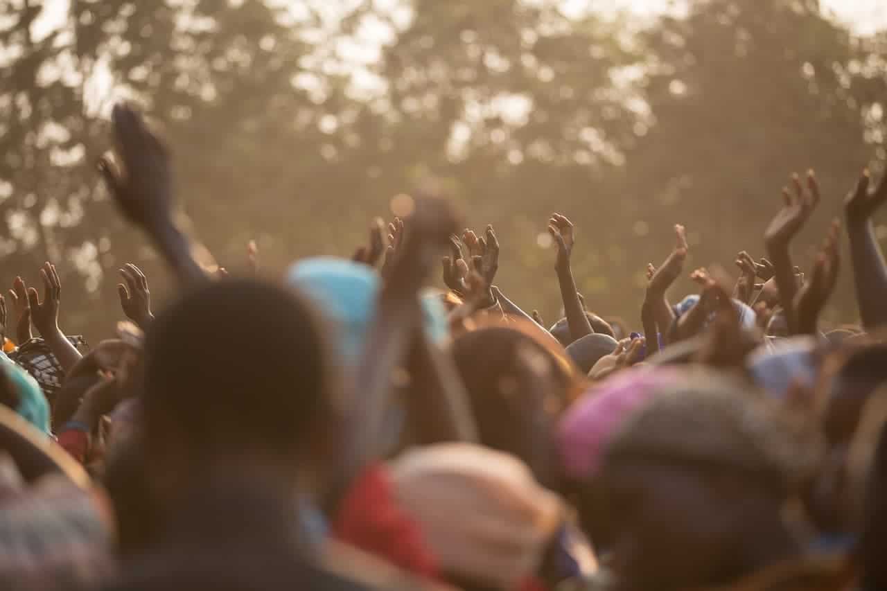 https://zwda.org.zw/wp-content/uploads/2021/07/cheering-1031743_1280.jpg